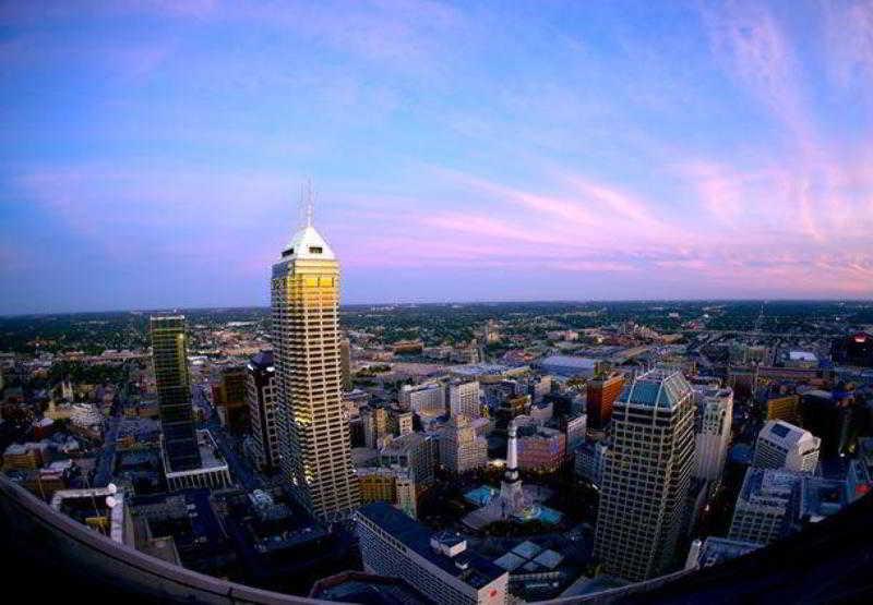 แฟร์ฟิลด์ อินน์ แอนด์ สวีท อินเดียนาโพลิส ดาวน์ทาวน์ ภายนอก รูปภาพ